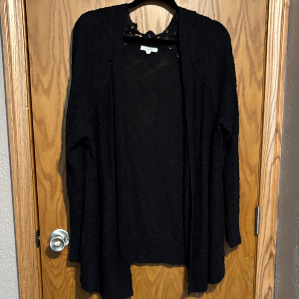 Maurices Black Women's Cardigan size 2x with ribbon stitching on back